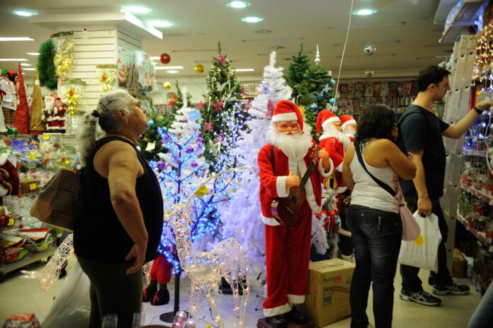 Comércio local tem expectativa do melhor Natal dos últimos anos