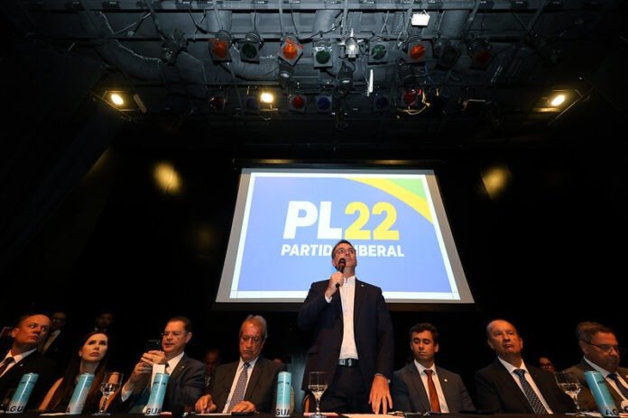 Flavio-Bolsonaro-PL-eleicoes.jpg