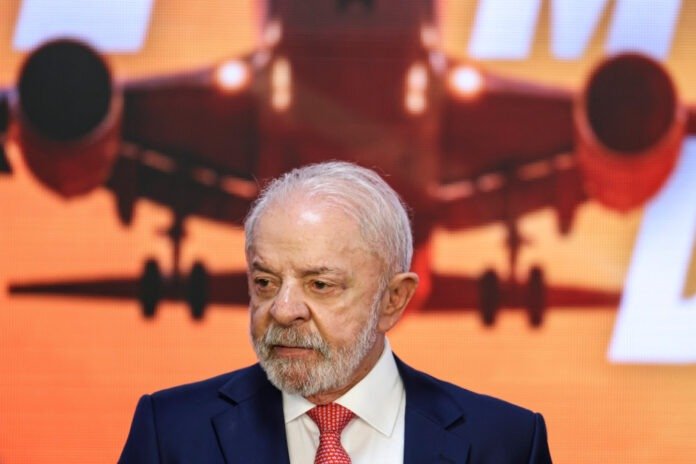 Lula-anuncia-investimentos-para-ampliacao-e-modernizacao-de-aeroportos-1.jpg