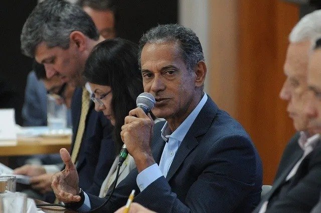Celina aposta na experiência e na competência ao manter Wellington