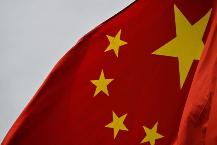 1792677606_afp-20250407-39cm9t4-v1-preview-chinausstocksmarkettariffs.jpg