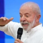Lula busca substituto civil para Múcio e avalia mulher para comandar Defesa
