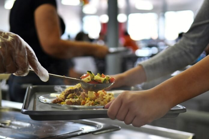 Restaurante Comunitário DJ Jamaika fecha para manutenção nesta terça-feira (3)
