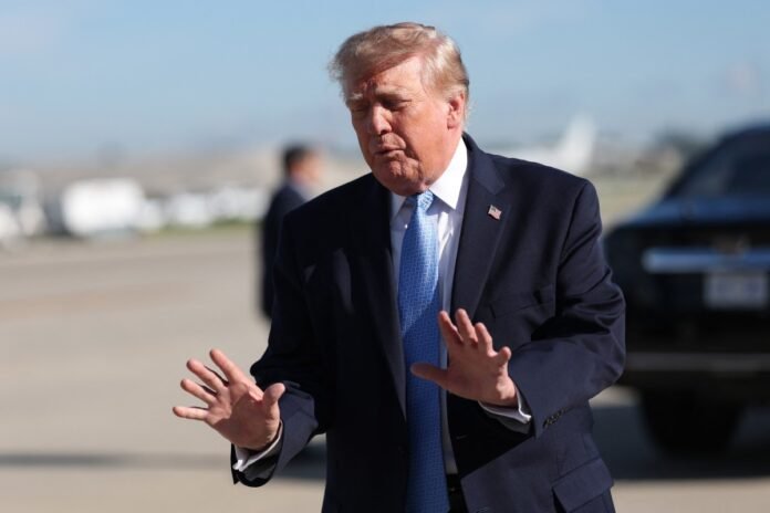 AFP__20260927__2297395003__v1__MidRes__PresidentTrumpTravelsToIllinois.jpg