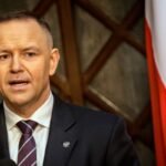 Karol Nawrocki denuncia violação da ordem constitucional e convoca reunião de urgência