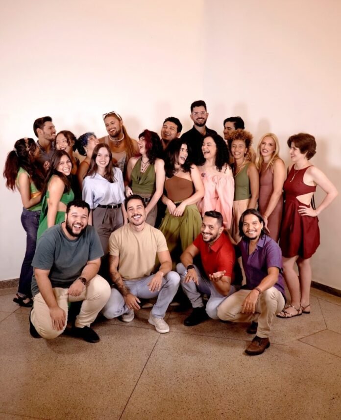 SECTI_BASILEU_FRANCA_APRESENTA_ESPETACULO_MUSICAL_POR_HITS1-833x1024.jpeg