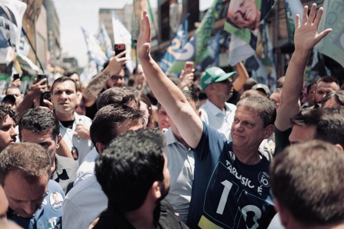 Tarcisio-de-Freitas-maior-1.jpg Nikolas e Tarcísio compartilham mensagem de Michelle que pede união