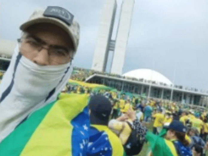Moraes manda prender eletricista condenado a 14 anos pelo 8/1