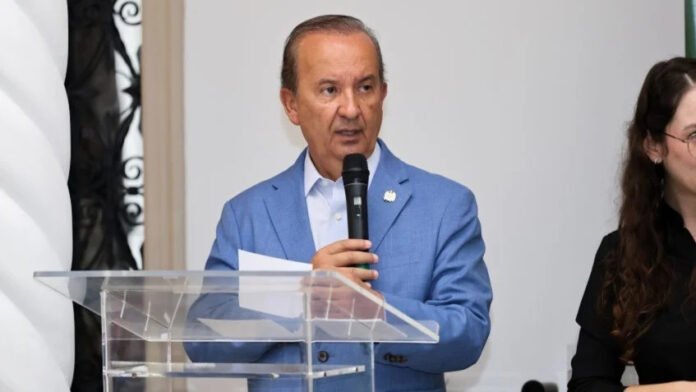 Jorginho Mello se distancia de Flávio e defende respeito ao resultado eleitoral